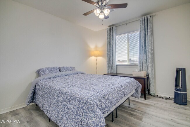 Building Photo - 14600 Christian Castle