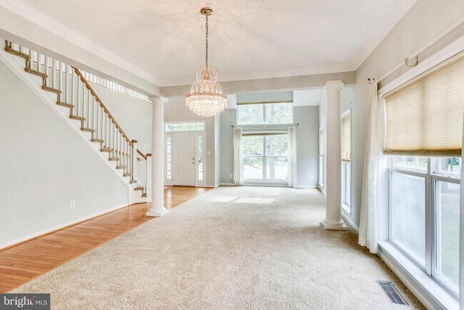 Building Photo - 26161 Rachel Hill Dr