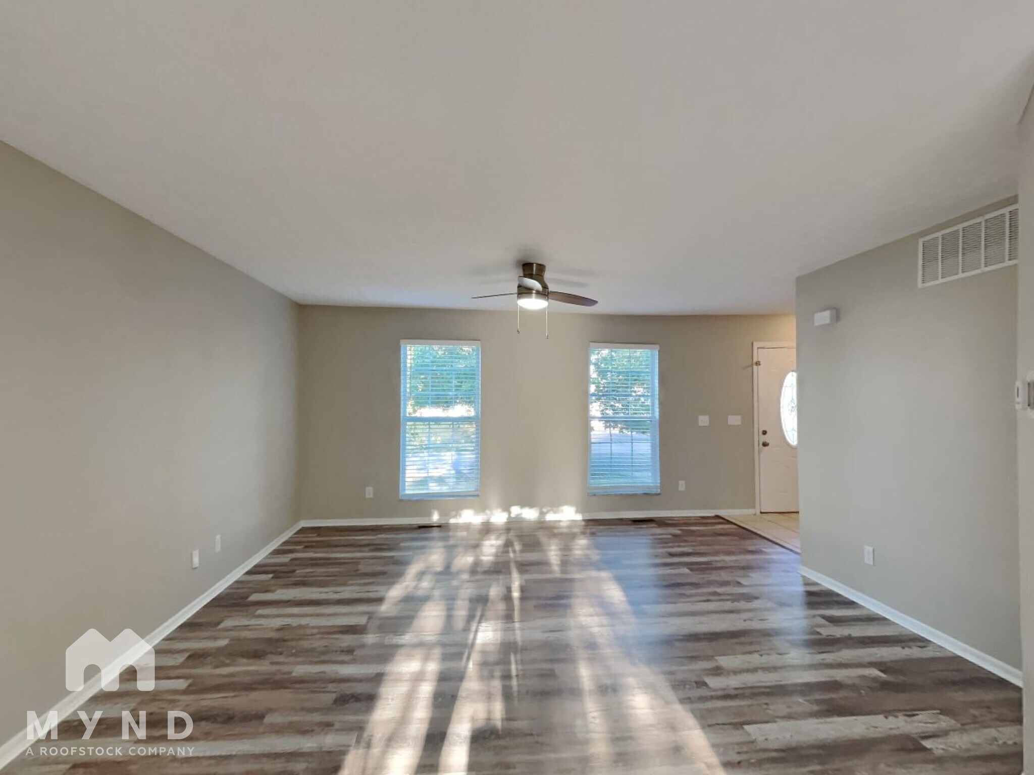 Building Photo - 8923 Trinity Cir