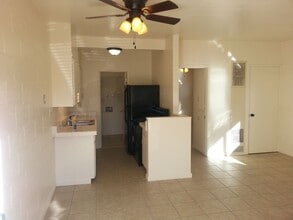 Building Photo - 3388 Smith Dr