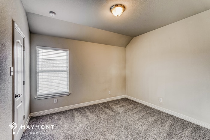 Building Photo - 22631 Rosebush Hl Rd