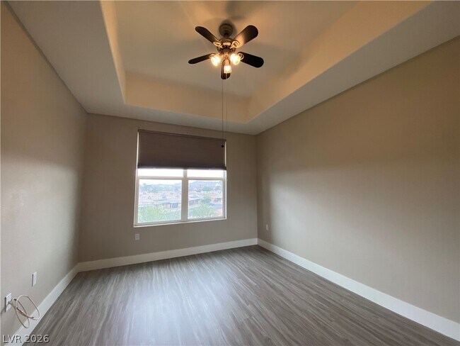 Building Photo - 62 E Serene Ave