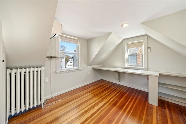Building Photo - 14 Morse Ct