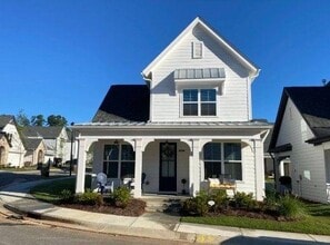 Building Photo - 2056 Harvest Pond Cir
