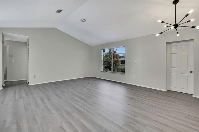 Building Photo - 3332 Vorden St