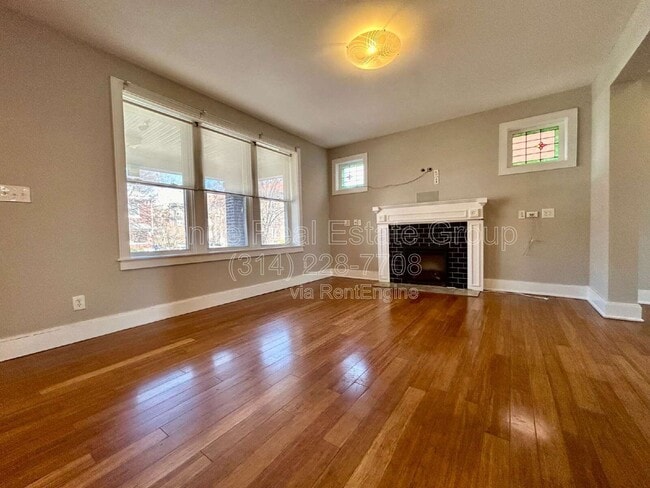 Building Photo - 5804 Pershing Ave