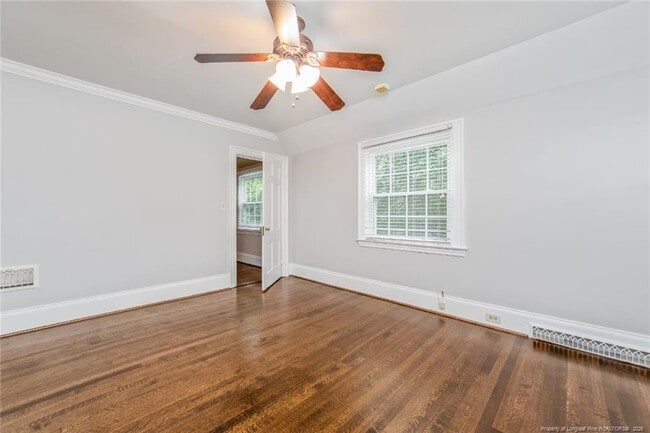 Building Photo - 220 Bradford Ave