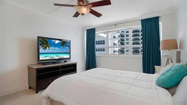 Building Photo - 3430 Galt Ocean Dr