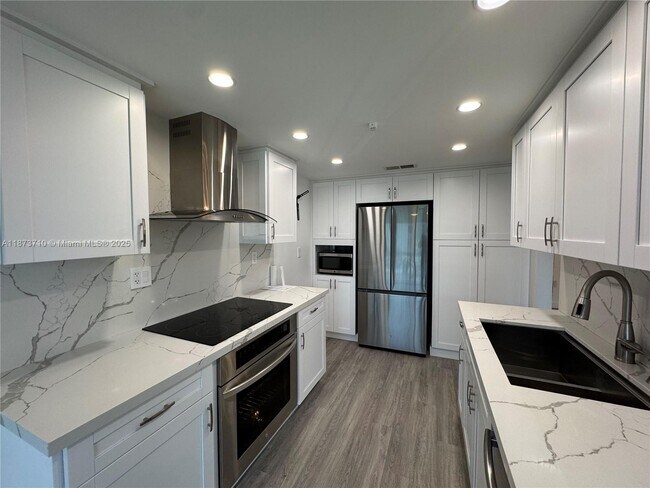 Primary Photo - 1300 SW 122nd Ave