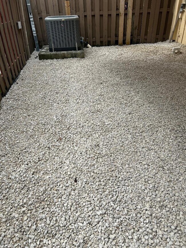 Building Photo - 12856 SW 132nd Terrace