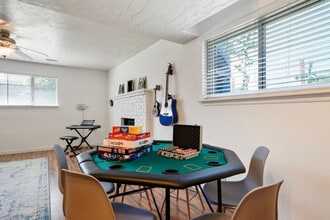 Building Photo - 423 W 1640 S