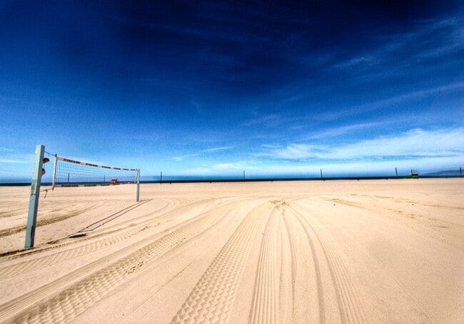 Make this your new home - 35 Dudley Ave