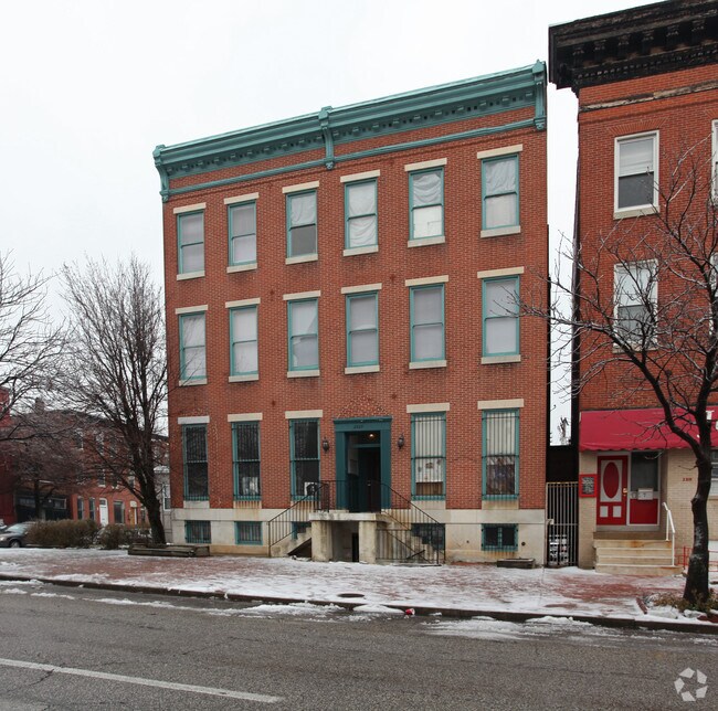 Building Photo - 2323 Maryland Ave