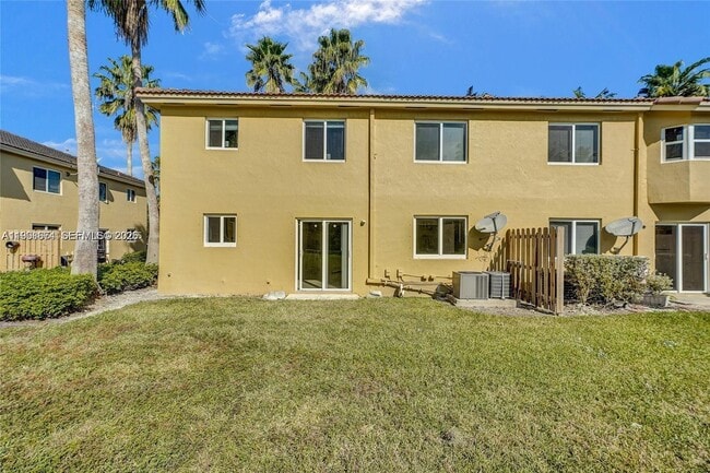 Building Photo - 3398 NE 9th Dr