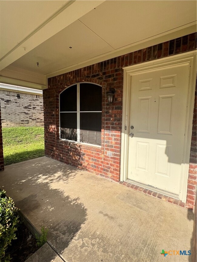 Building Photo - 607 Olaf Dr