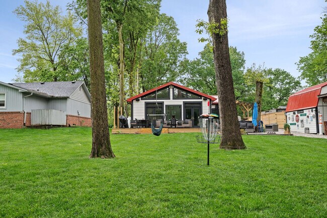 Building Photo - 6220 Wahpihani Dr