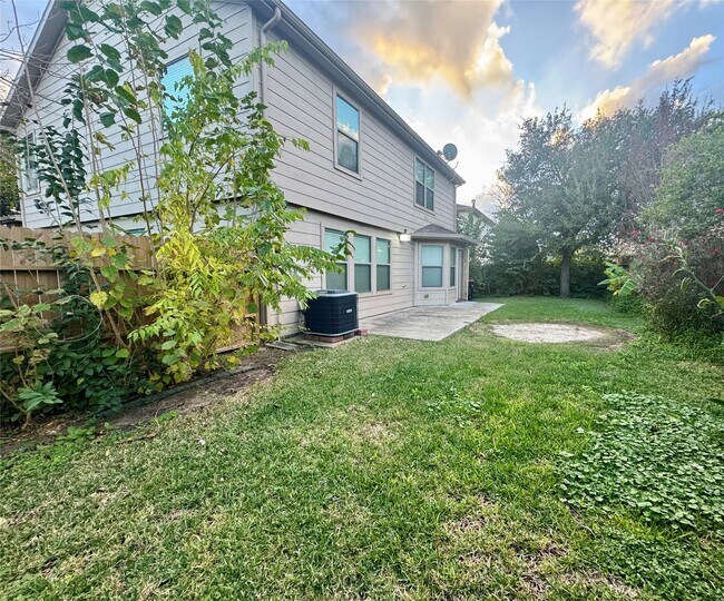 Building Photo - 9327 Purston Ct