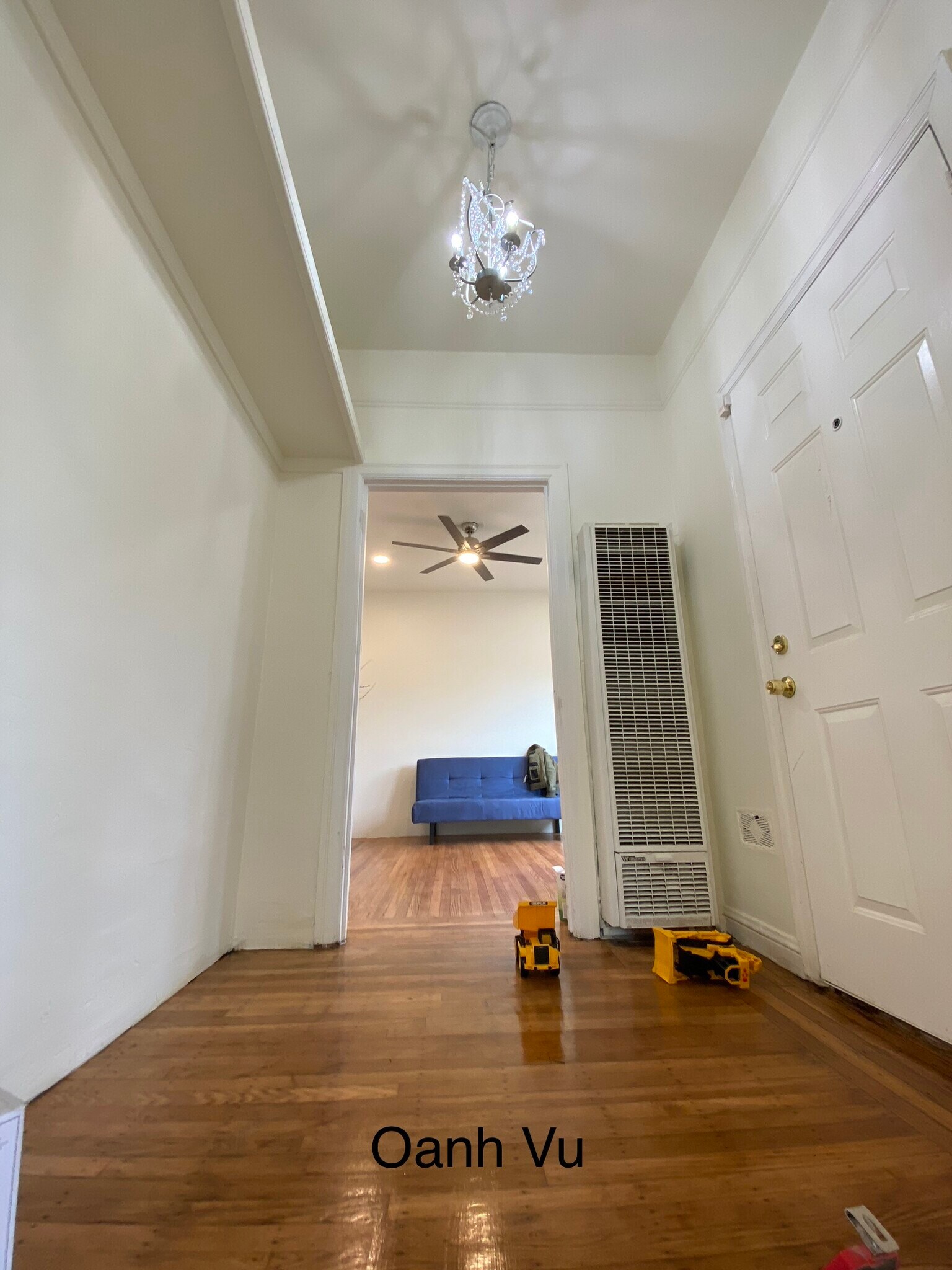 Building Photo - 5828 Adeline St