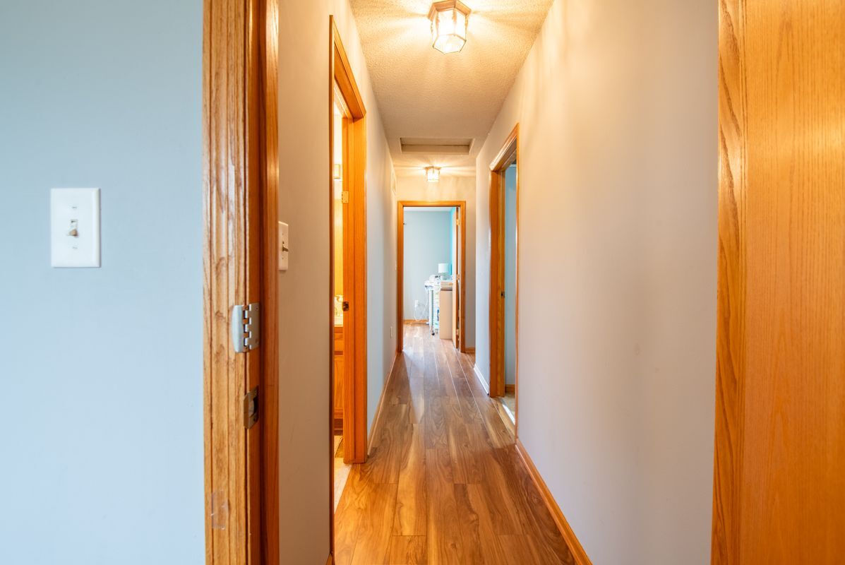 Building Photo - 5724 4th St NE