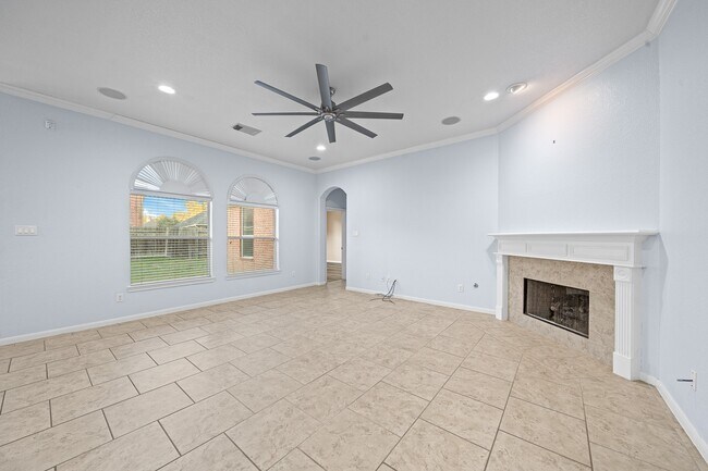 Building Photo - 5123 Shadow Breeze Ln