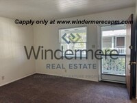 Building Photo - Adorable 1 bed Apartment set in an intimate 8 unit community in New Era Midtown!