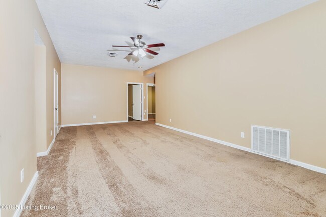 Building Photo - 7303 Kort Way
