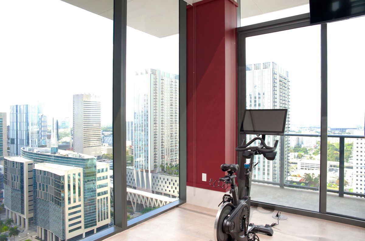 Building Photo - 11 NE 6th St