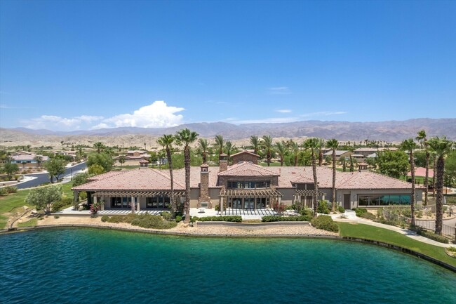 Building Photo - 84126 Canzone Dr