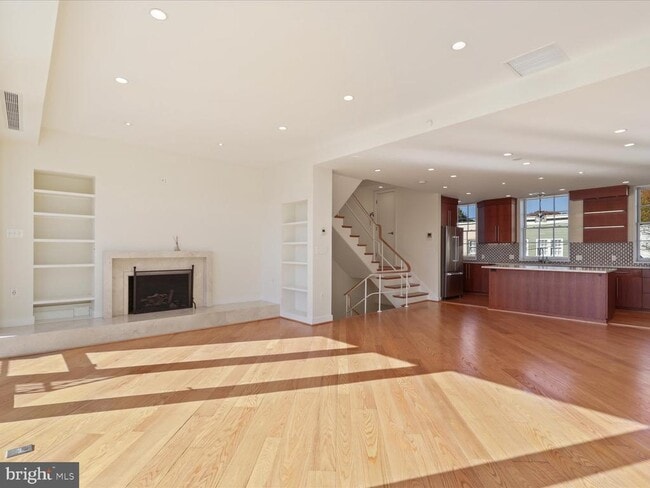 Building Photo - 3604 Prospect St NW