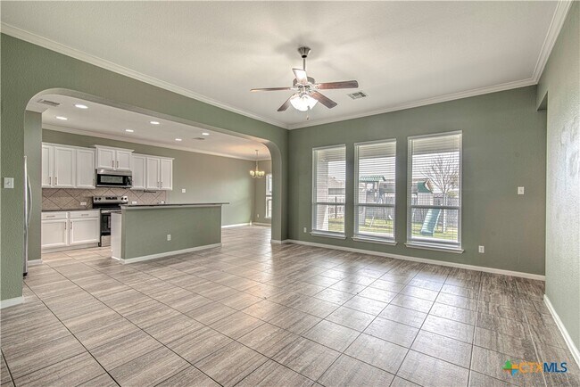 Building Photo - 808 Wyndham Hill Pkwy