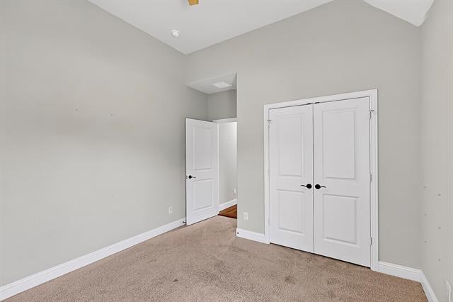 Building Photo - 16008 Greenbelt Park Ln