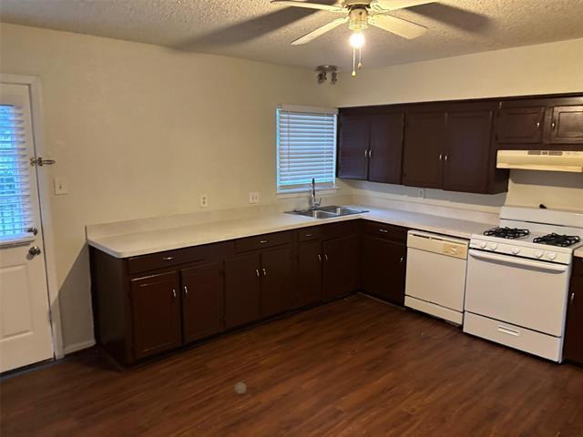 Building Photo - 437 Browning Dr