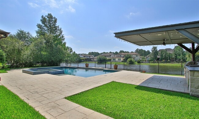 Building Photo - 39 Paloma Bend Pl