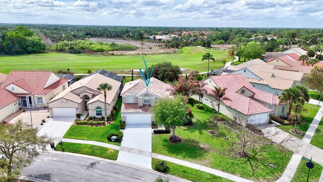 Building Photo - 3058 SE Brierwood Pl