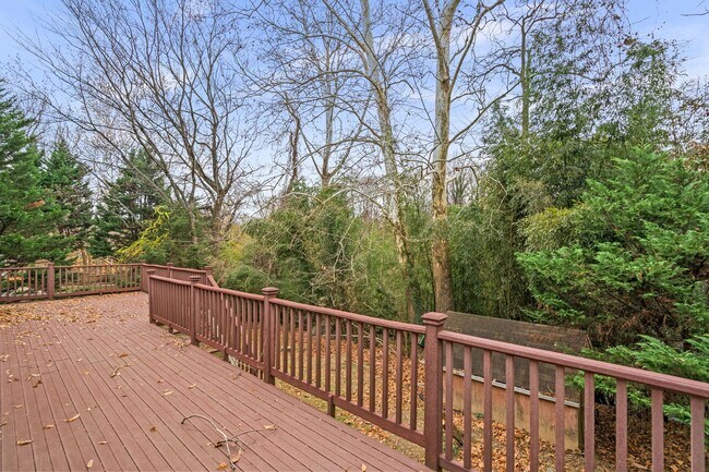 Building Photo - 4 Bed 3 Bath - Bethesda Single Family Home - Move In Ready