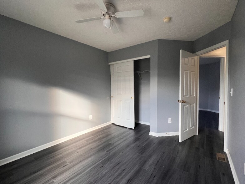 Building Photo - 712 Cape Henry Dr