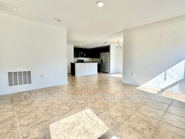 Building Photo - 3807 Whitney Wy