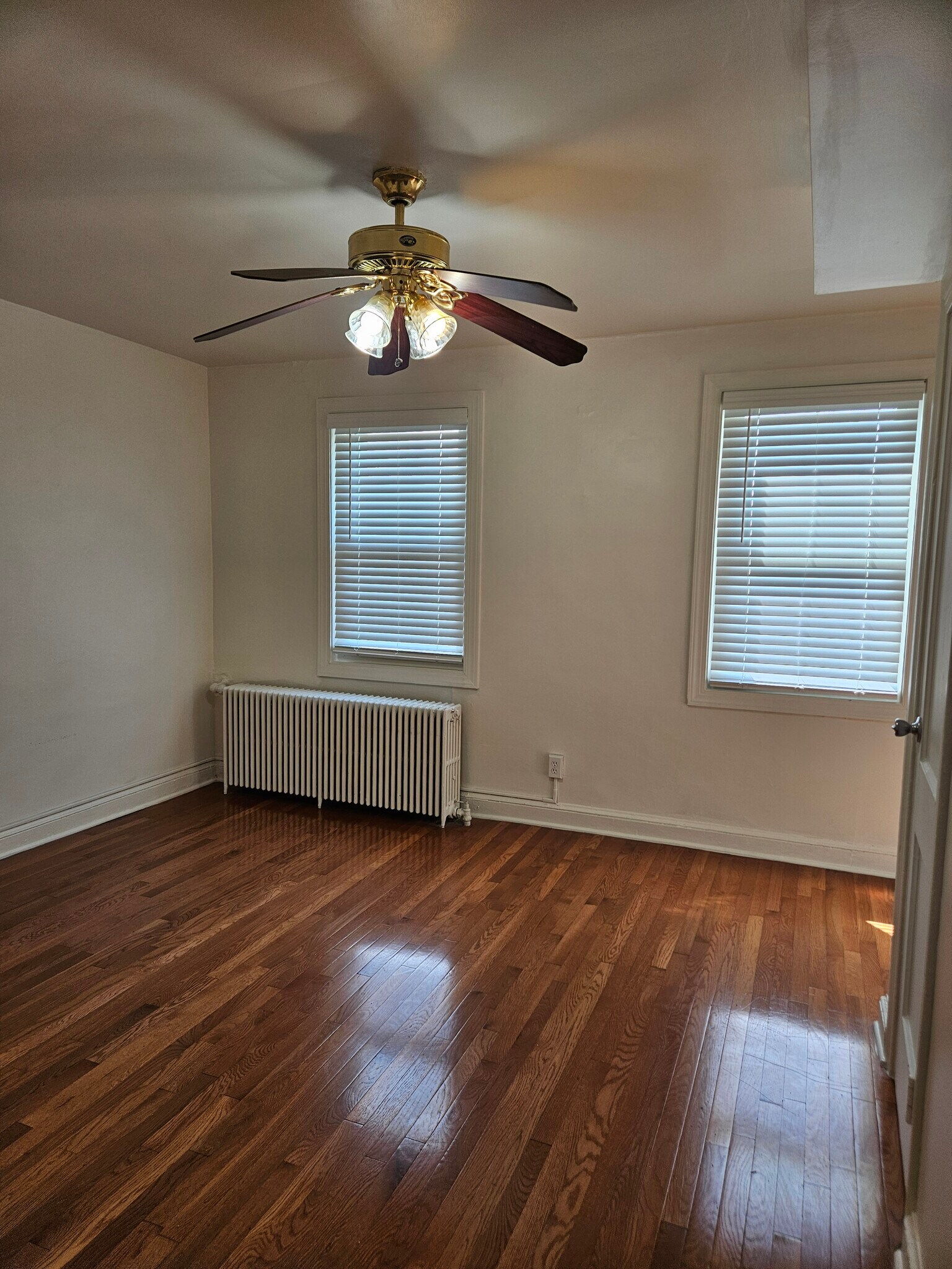 Building Photo - 1722 H St NE