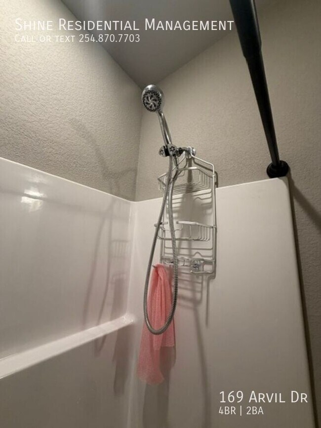 Building Photo - 169 Arvil Dr