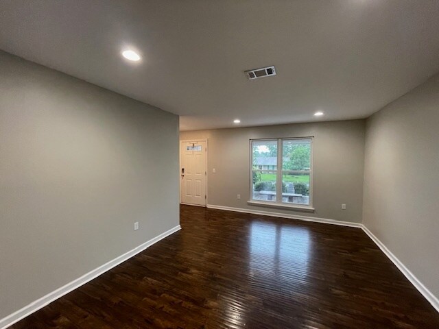 Building Photo - 4425 Whisperwood Dr