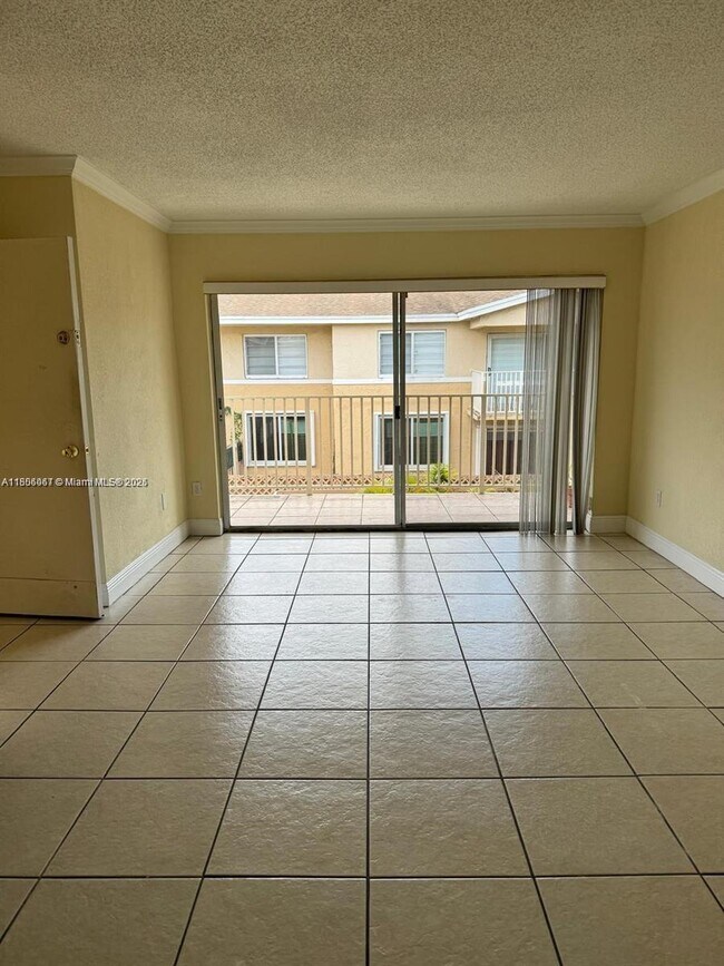 Primary Photo - 4180 NW 79th Ave