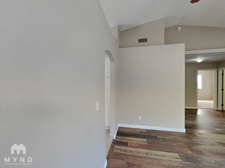 Building Photo - 3829 Intermezzo Way