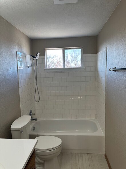 Building Photo - 601 NW 19th St