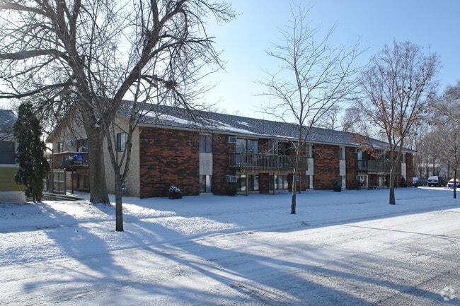 Building Photo - 636 Harrison St
