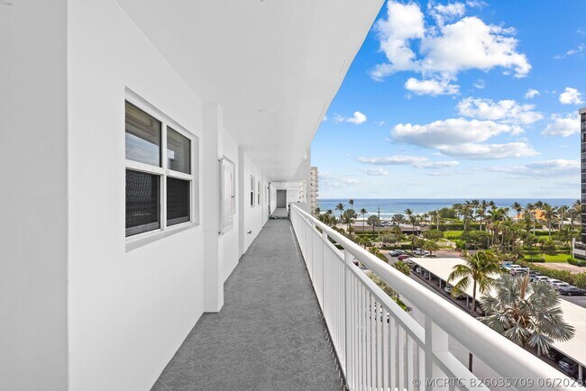 Building Photo - 3300 S Ocean Blvd