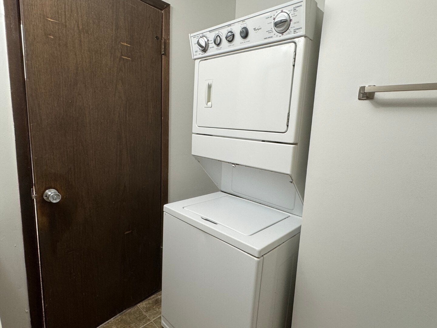 Building Photo - 3475 Winston Dr