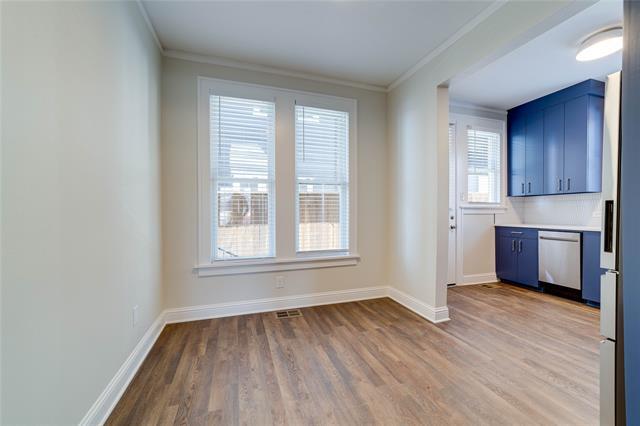 Building Photo - 715 S Jennings Ave