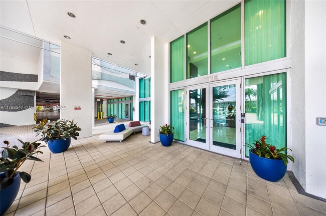 Building Photo - 7928 East Dr