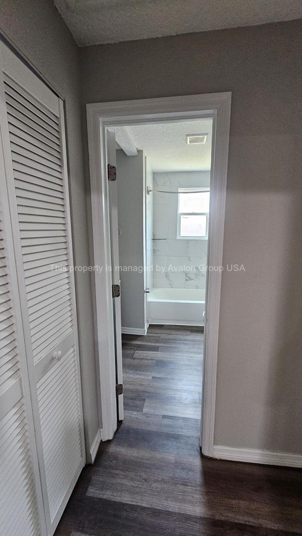 Building Photo - 10875 Biscayne Blvd