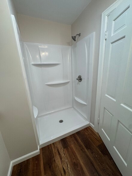 Building Photo - 809 Vine St